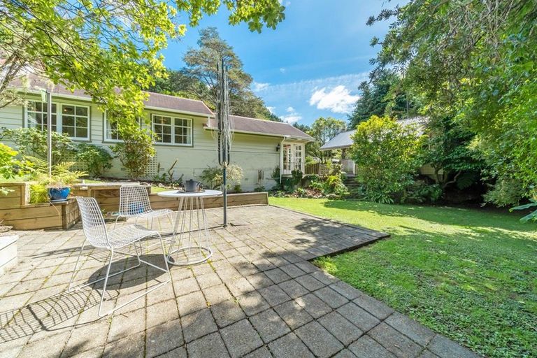 Photo of property in 25 Elmslie Road, Pinehaven, Upper Hutt, 5371