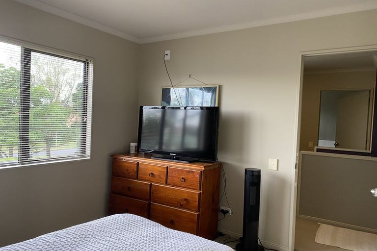 Photo of property in 59 Espalier Drive, Henderson, Auckland, 0612