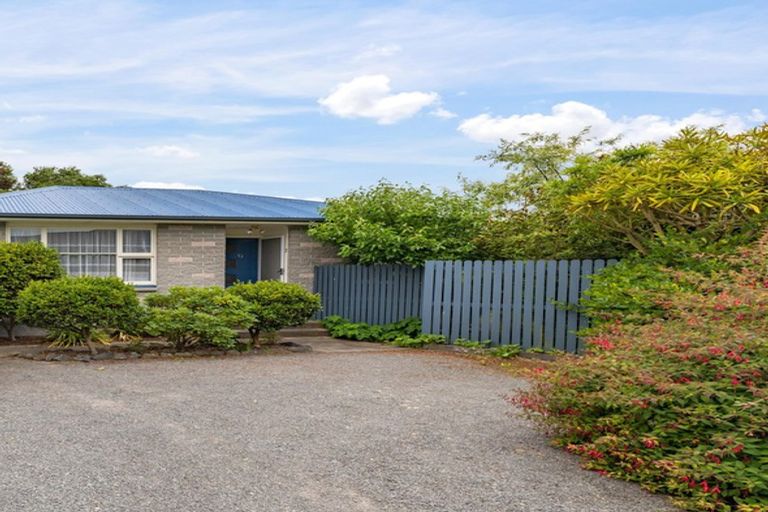 Photo of property in 2/131b Mcfaddens Road, Saint Albans, Christchurch, 8052