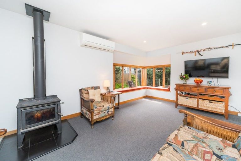 Photo of property in 32 Pioneer Highway, Awapuni, Palmerston North, 4412