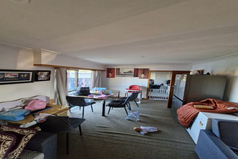 Photo of property in 318 Massey Road, Mangere East, Auckland, 2024