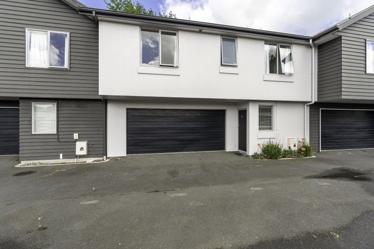 Photo of property in 6/6 Page Place, Hamilton East, Hamilton, 3216