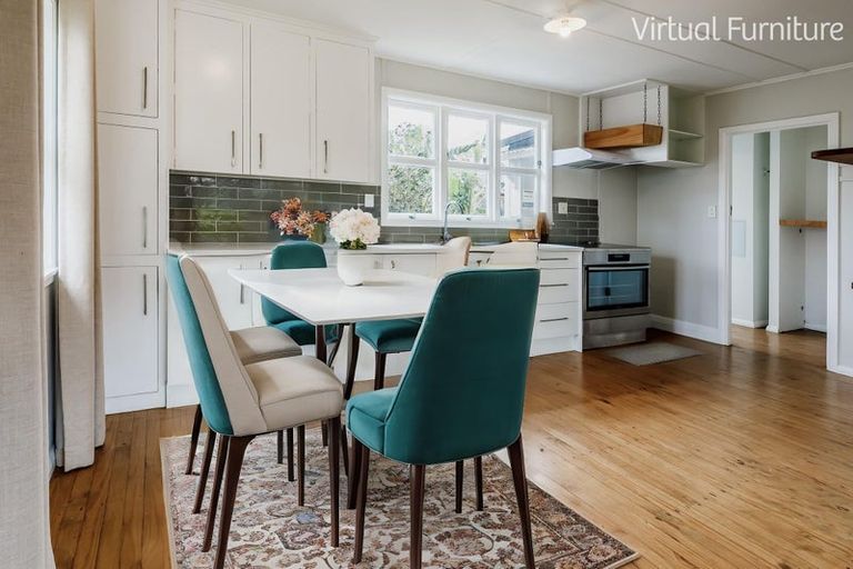 Photo of property in 74 Forest Hill Road, Henderson, Auckland, 0612