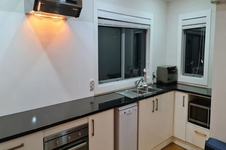 Photo of property in 57e Point View Drive, East Tamaki Heights, Auckland, 2016