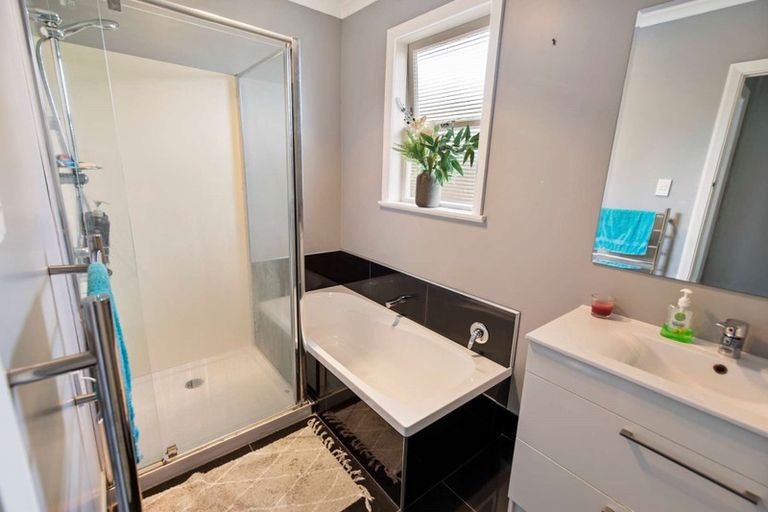 Photo of property in 41 Duke Street, Levin, 5510