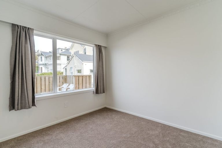 Photo of property in 1/128 London Street, Dunedin Central, Dunedin, 9016
