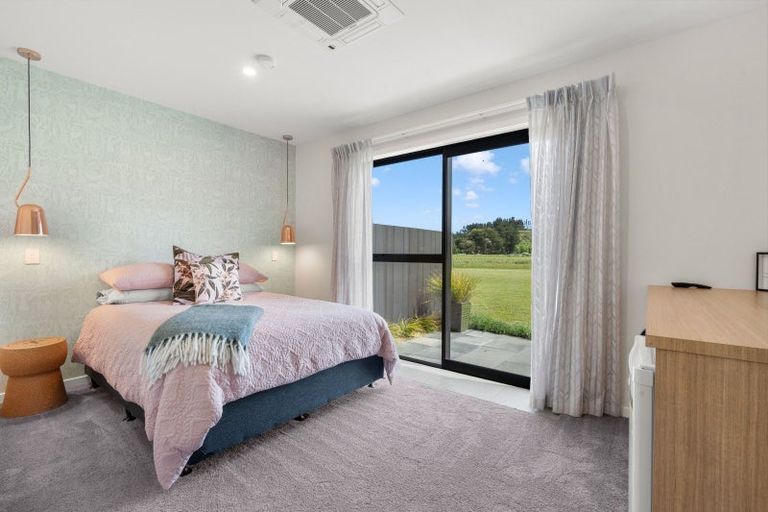 Photo of property in 32 Manukawiri Way, Martinborough, Greytown, 5794