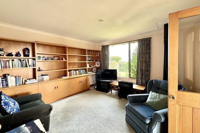 Photo of property in 9 Brinkburn Street, South Hill, Oamaru, 9400