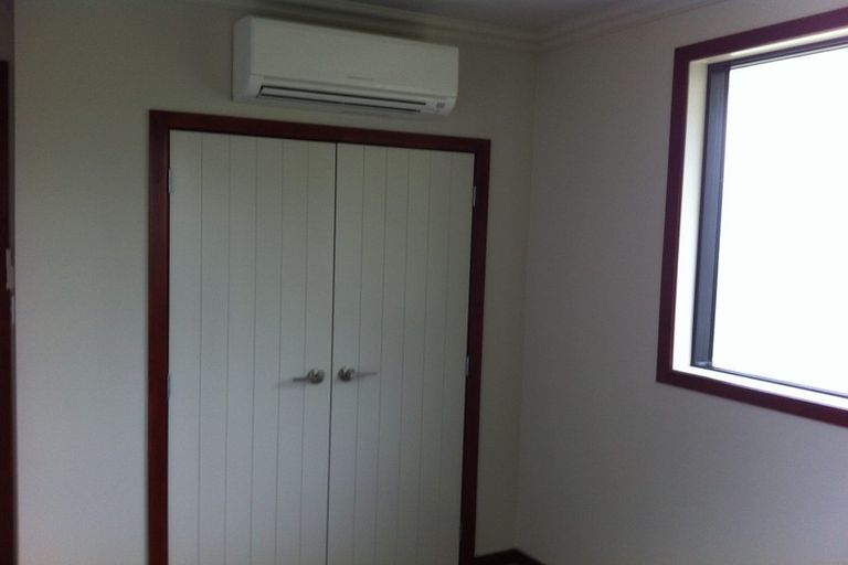 Photo of property in 214a Hillcrest Road, Hillcrest, Hamilton, 3216