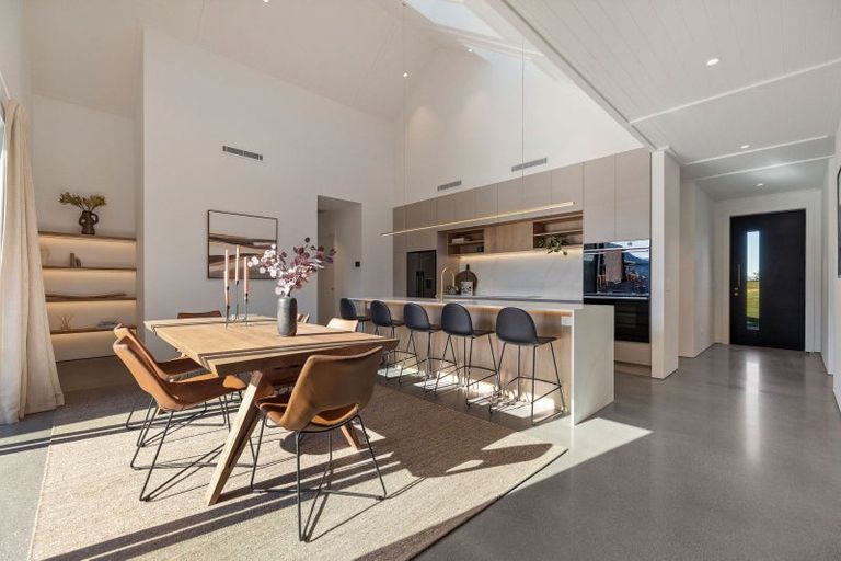 Photo of property in 30 Cunninghams Drive, Jacks Point, Queenstown, 9371