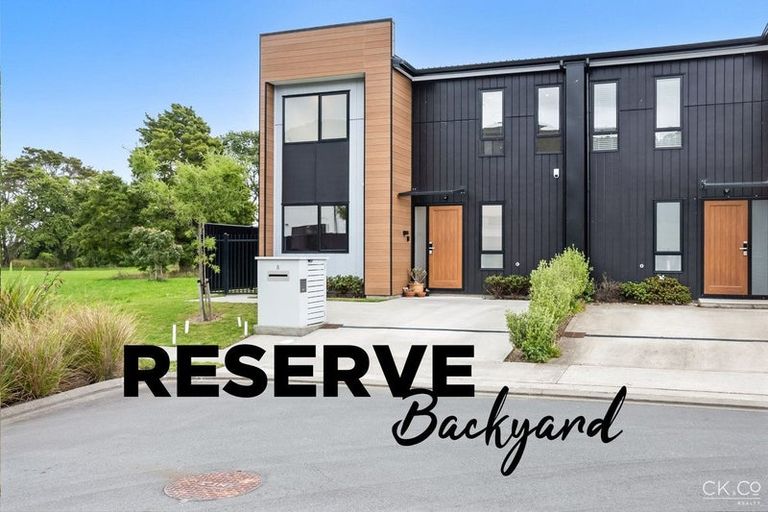 Photo of property in 8 Aston Crescent, Wallaceville, Upper Hutt, 5018