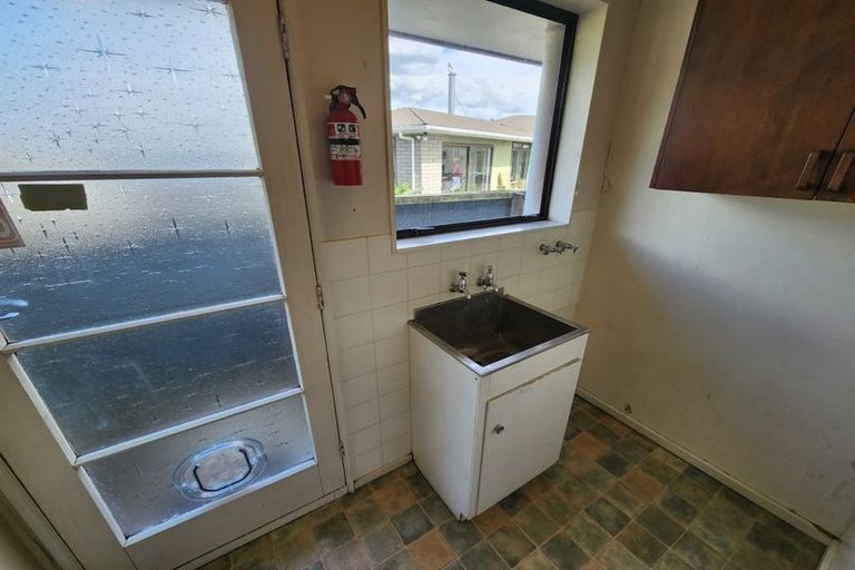 Photo of property in 2/156 Hendersons Road, Hoon Hay, Christchurch, 8025