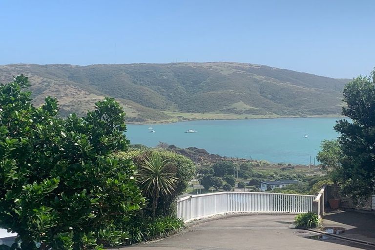 Photo of property in 14b Kahu Road, Paremata, Porirua, 5024