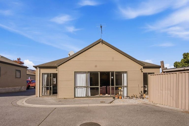 Photo of property in 8b Mckellar Court, Cromwell, 9310