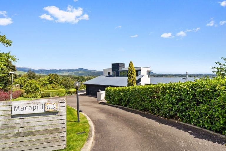 Photo of property in 62 Sunglo Terrace, Otaki, 5512