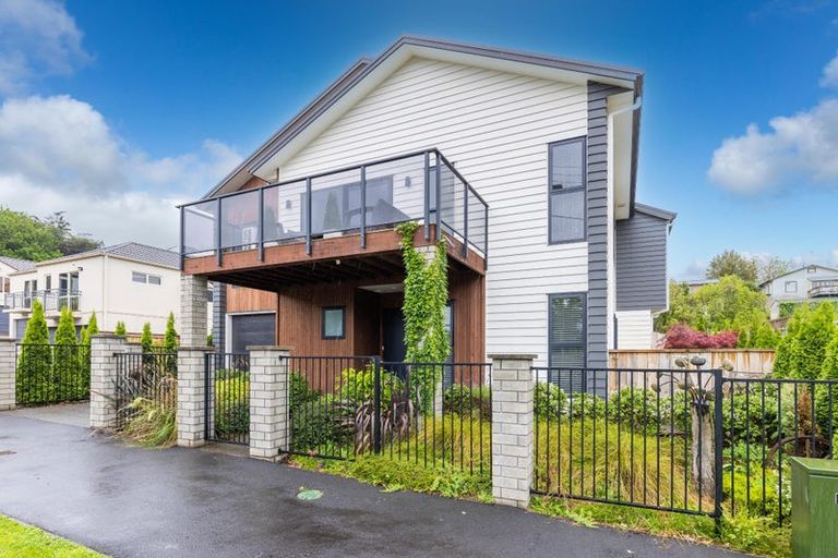 Photo of property in 20u1 Hunter Street, Hamilton Lake, Hamilton, 3204