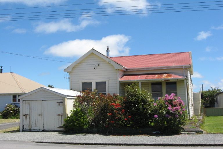 Photo of property in 156 Derby Street, Westport, 7825