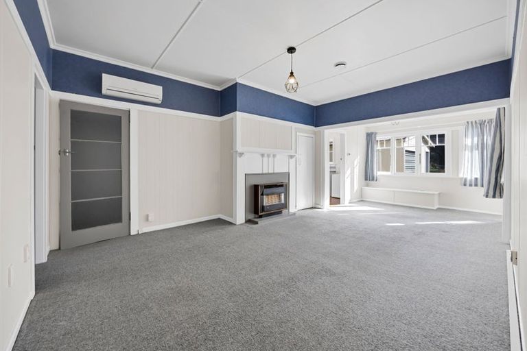 Photo of property in 63 Gladstone Street, Hawera, 4610