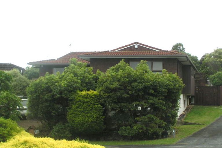 Photo of property in 21 Longwood Place, Forrest Hill, Auckland, 0620
