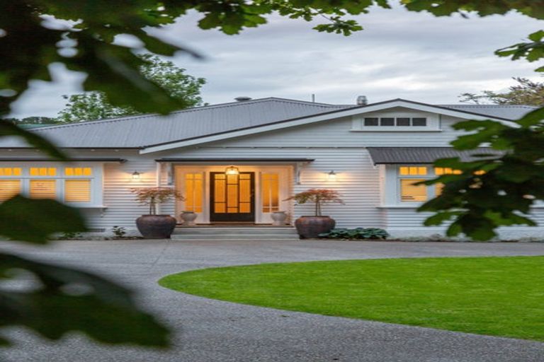 Photo of property in 16 Main Street, Greytown, 5712