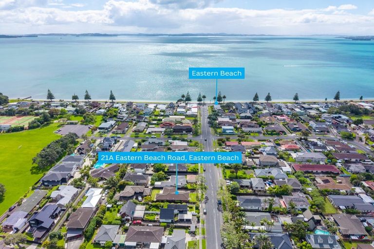 Photo of property in 21a Eastern Beach Road, Eastern Beach, Auckland, 2012
