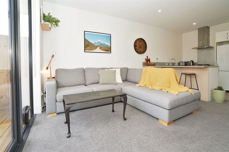 Photo of property in 58u2 Mansel Avenue, Hillcrest, Hamilton, 3216
