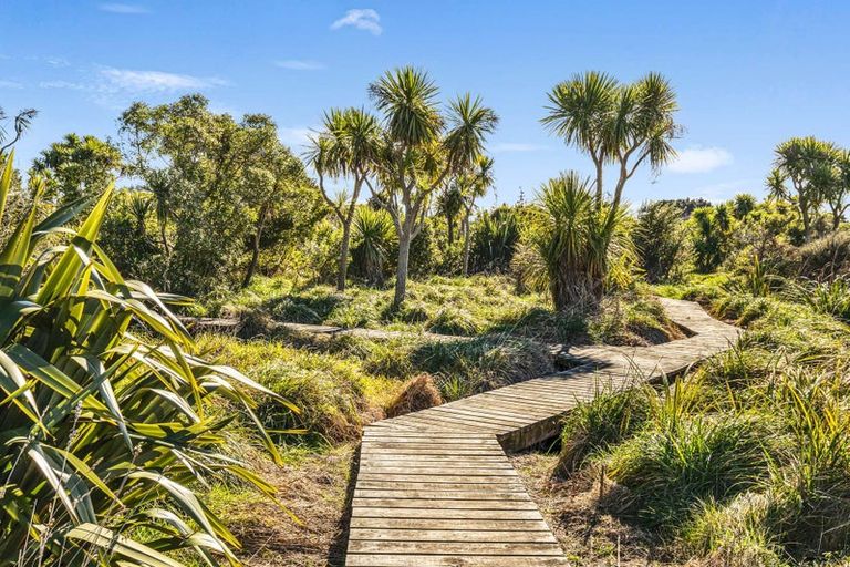 Photo of property in 55 Titoki Street, Castlecliff, Whanganui, 4501