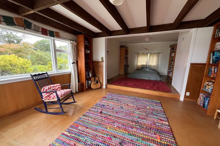 Photo of property in 23 Cresswell Avenue, Governors Bay, Lyttelton, 8971
