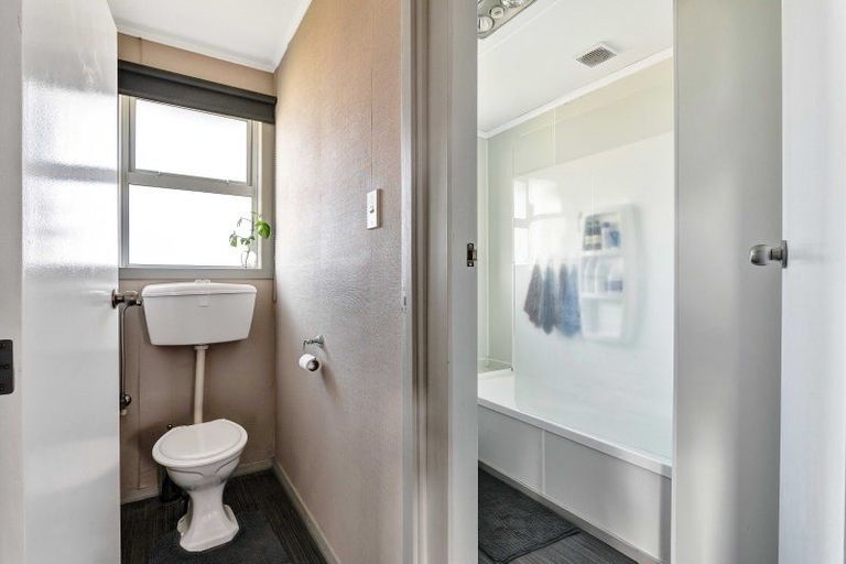 Photo of property in 50a Celia Street, Stratford, 4332