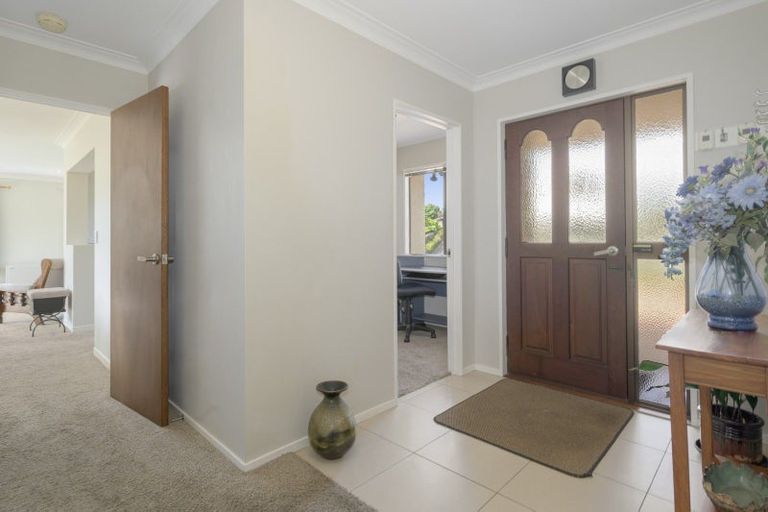 Photo of property in 35 Clivedene Street, Matua, Tauranga, 3110