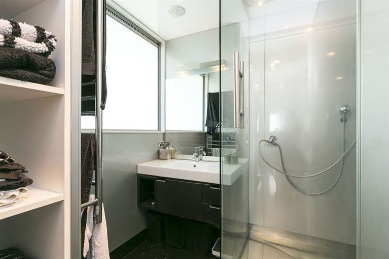 Photo of property in Manston Apartments, 145up1 Ohiro Road, Brooklyn, Wellington, 6021