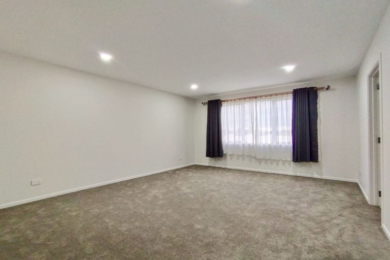 Photo of property in 1 Malone Road, Waterloo, Lower Hutt, 5011