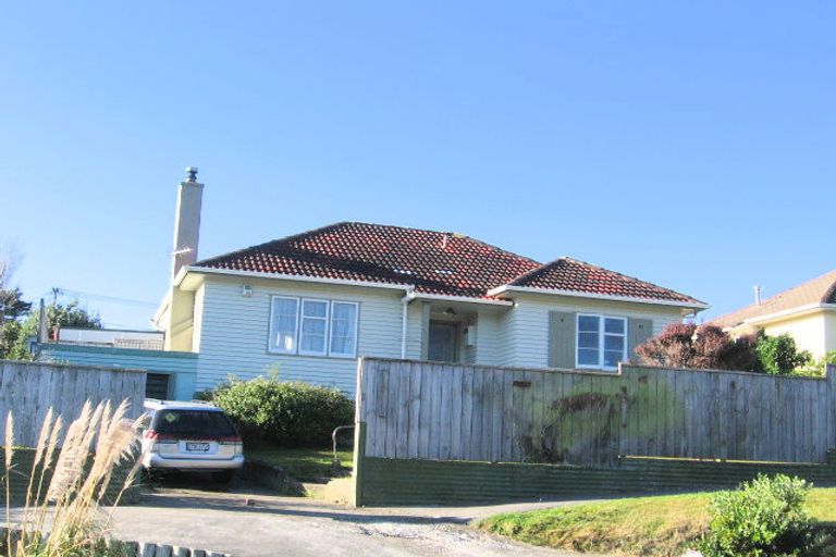 Photo of property in 3 Bould Street, Johnsonville, Wellington, 6037