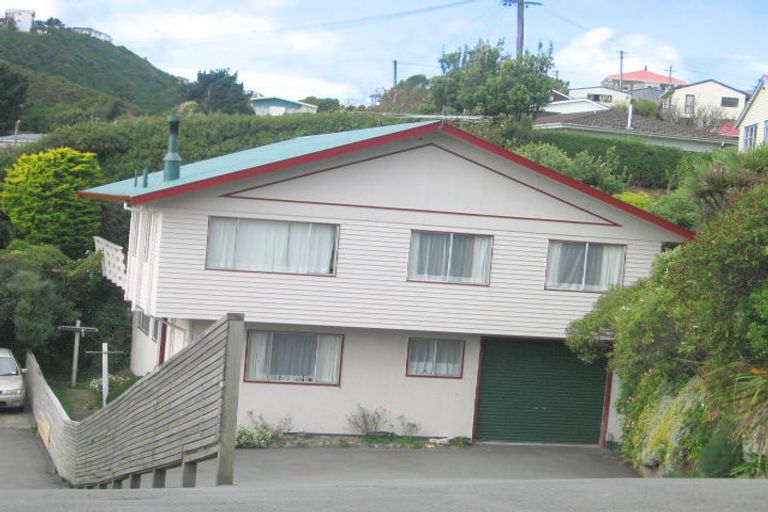 Photo of property in 39 Hindmarsh Street, Johnsonville, Wellington, 6037
