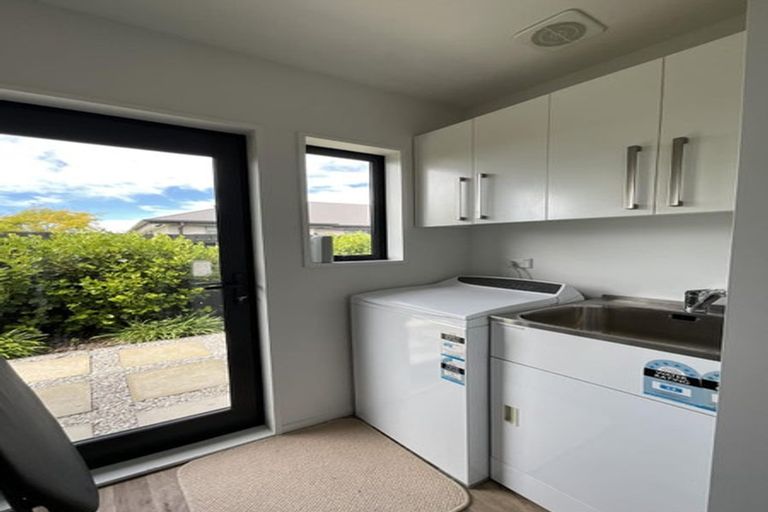 Photo of property in 18 Lamorna Road, Parklands, Christchurch, 8083