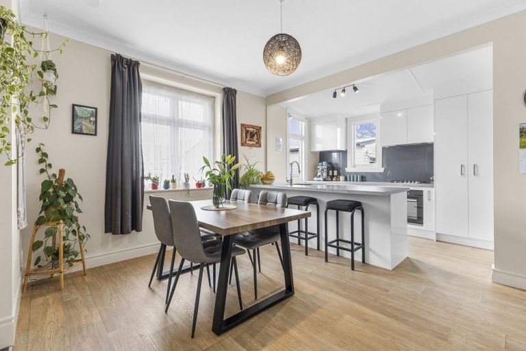 Photo of property in 58 Featherston Street, Takaro, Palmerston North, 4412