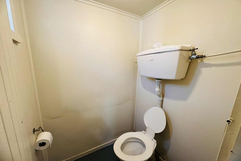 Photo of property in 105 Pitt Street, Palmerston North, 4410