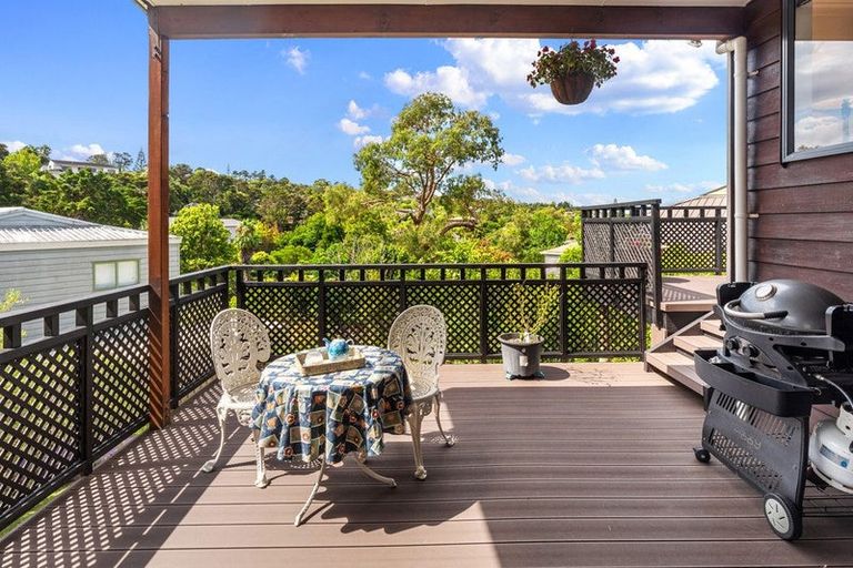 Photo of property in 28 Fitzwilliam Drive, Torbay, Auckland, 0630