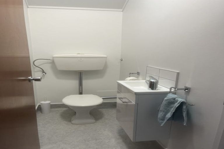 Photo of property in 15u4 Upper Lewisville Terrace, Thorndon, Wellington, 6011