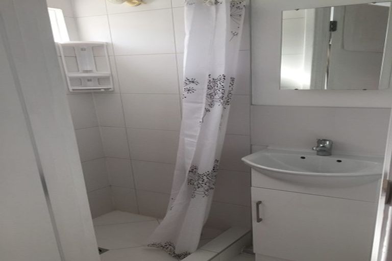 Photo of property in 338d Glenvar Road, Torbay, Auckland, 0630