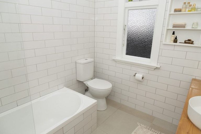 Photo of property in 36 Hinemoa Street, Spreydon, Christchurch, 8024