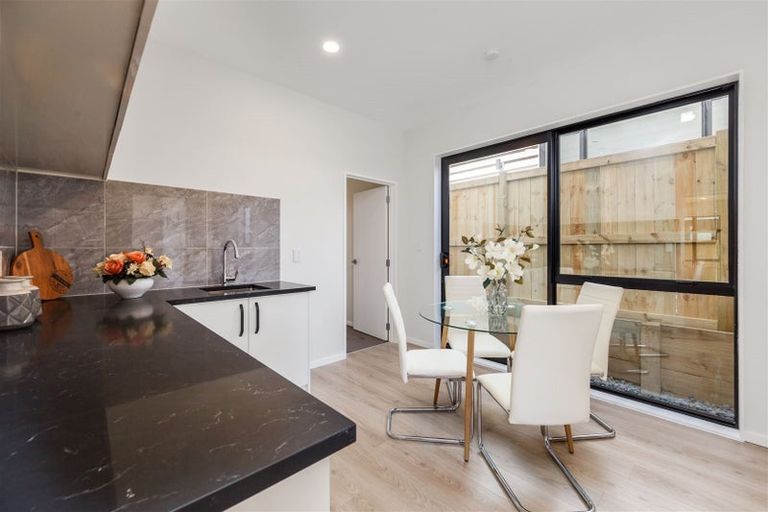 Photo of property in 42 Dungloe Avenue, Flat Bush, Auckland, 2019
