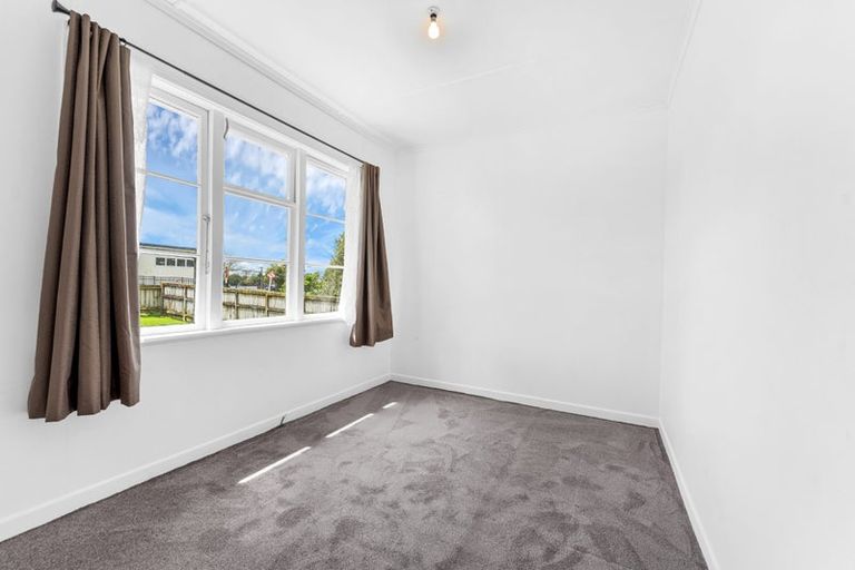 Photo of property in 13 Buckland Road, Tuakau, 2121