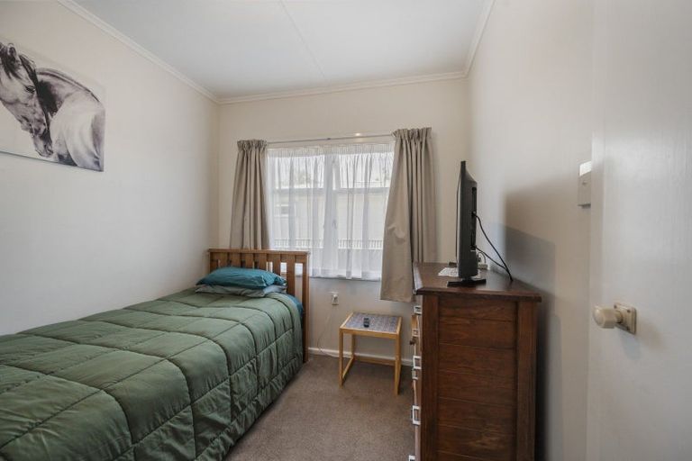 Photo of property in 241 Mayfair Avenue, Mayfair, Hastings, 4122