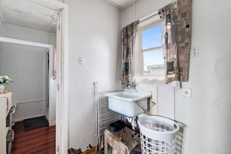 Photo of property in 6 Osborne Place, Tokoroa, 3420