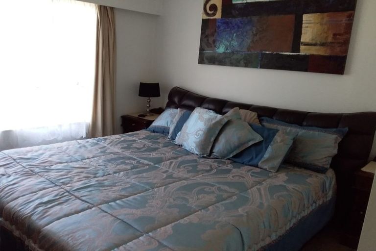 Photo of property in 4/1 Kahika Road, Birkdale, Auckland, 0626