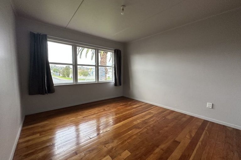 Photo of property in 45 President Avenue, Papakura, 2110