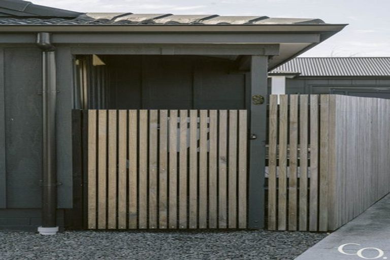 Photo of property in 9 Ngarimu Place, Mount Maunganui, 3116