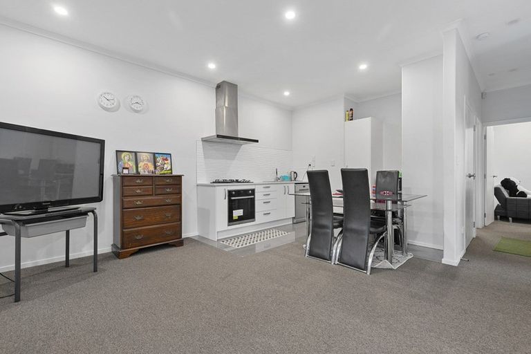 Photo of property in 2u6 Rosalind Street, Deanwell, Hamilton, 3206