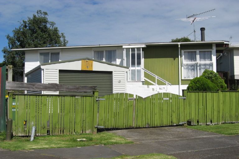 Photo of property in 6 Claresholm Place, Mangere Bridge, Auckland, 2022